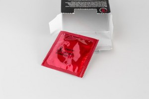 condom-3197506__340
